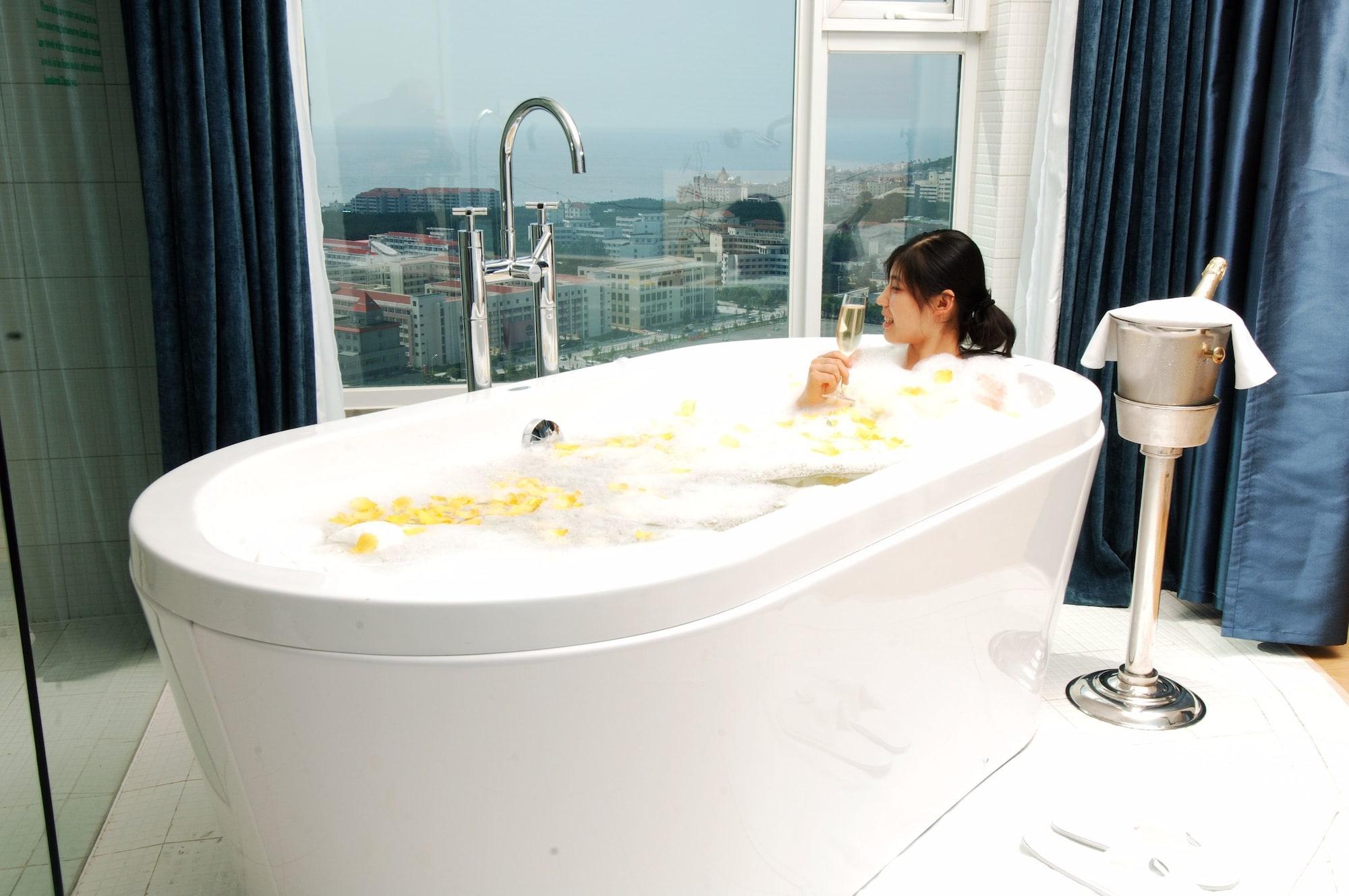 Weihai Haiyue Jianguo Hotel Exterior photo